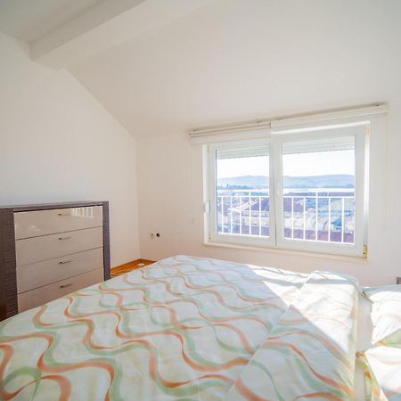 Apartman Centar Тиват Екстер'єр фото