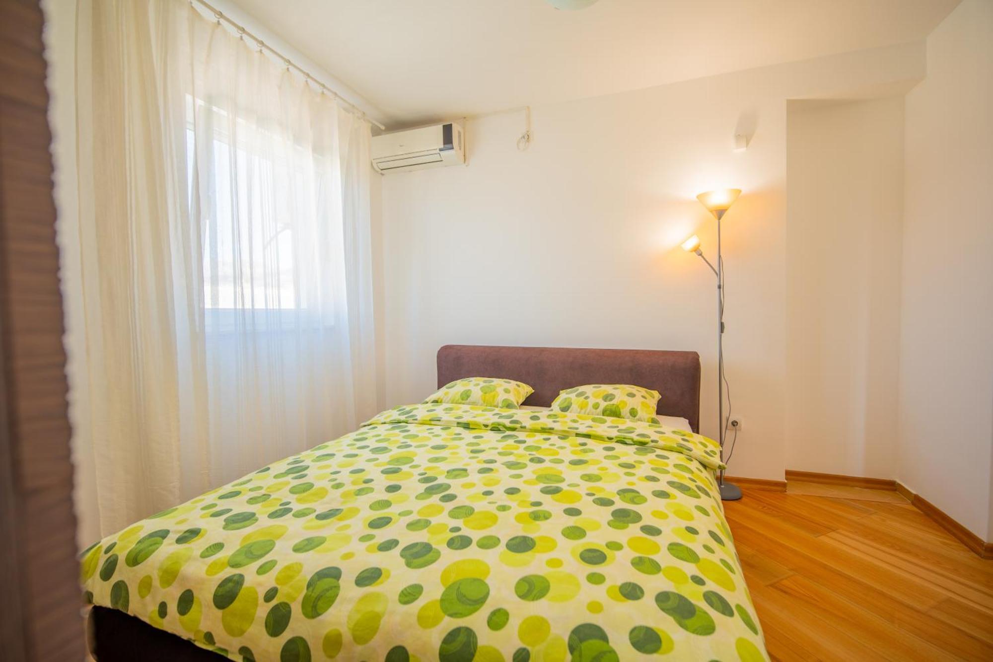 Apartman Centar Тиват Екстер'єр фото
