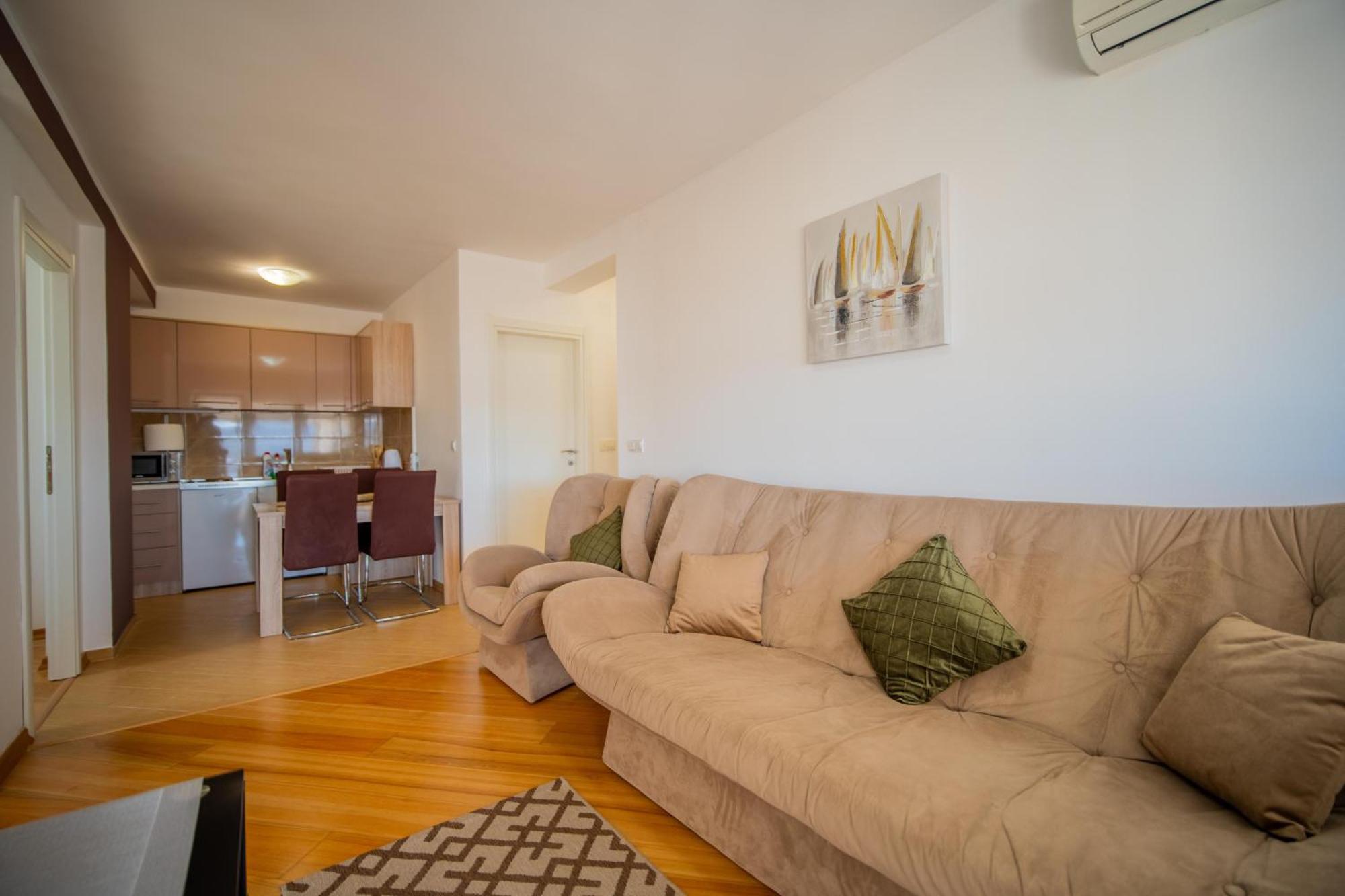 Apartman Centar Тиват Екстер'єр фото